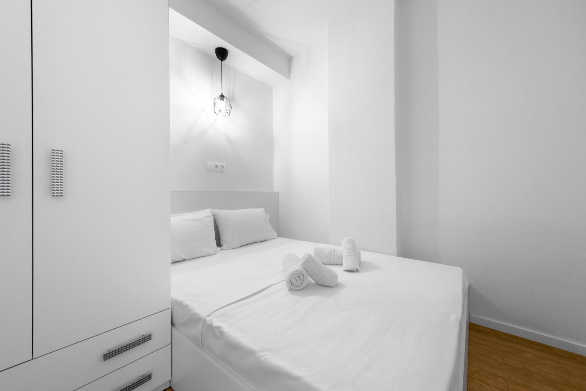 Denizen Boutique Apartments, Nilie Hospitality Mgmt Солун Екстериор снимка