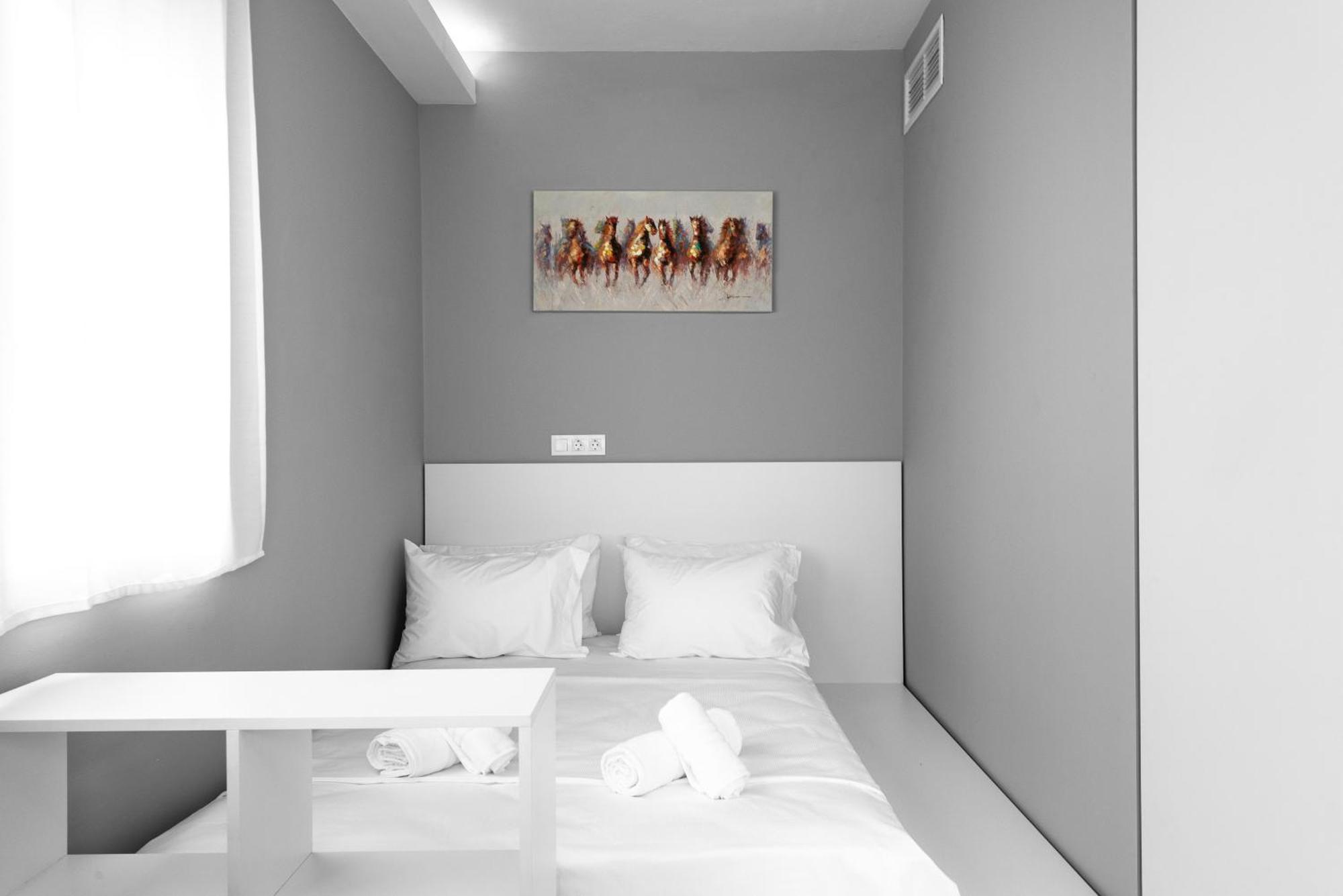 Denizen Boutique Apartments, Nilie Hospitality Mgmt Солун Екстериор снимка