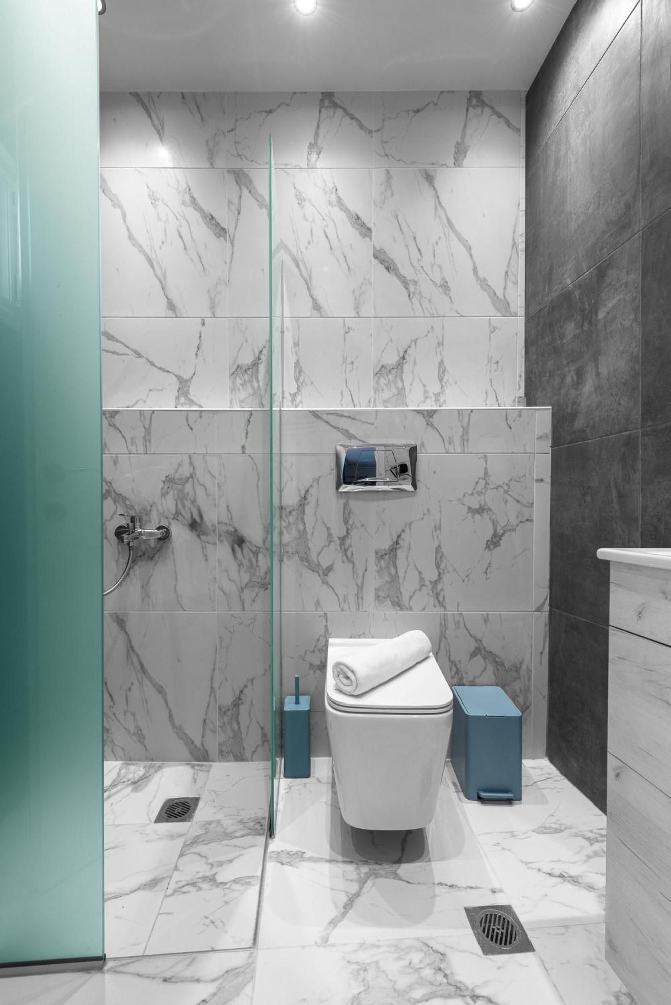Denizen Boutique Apartments, Nilie Hospitality Mgmt Солун Екстериор снимка