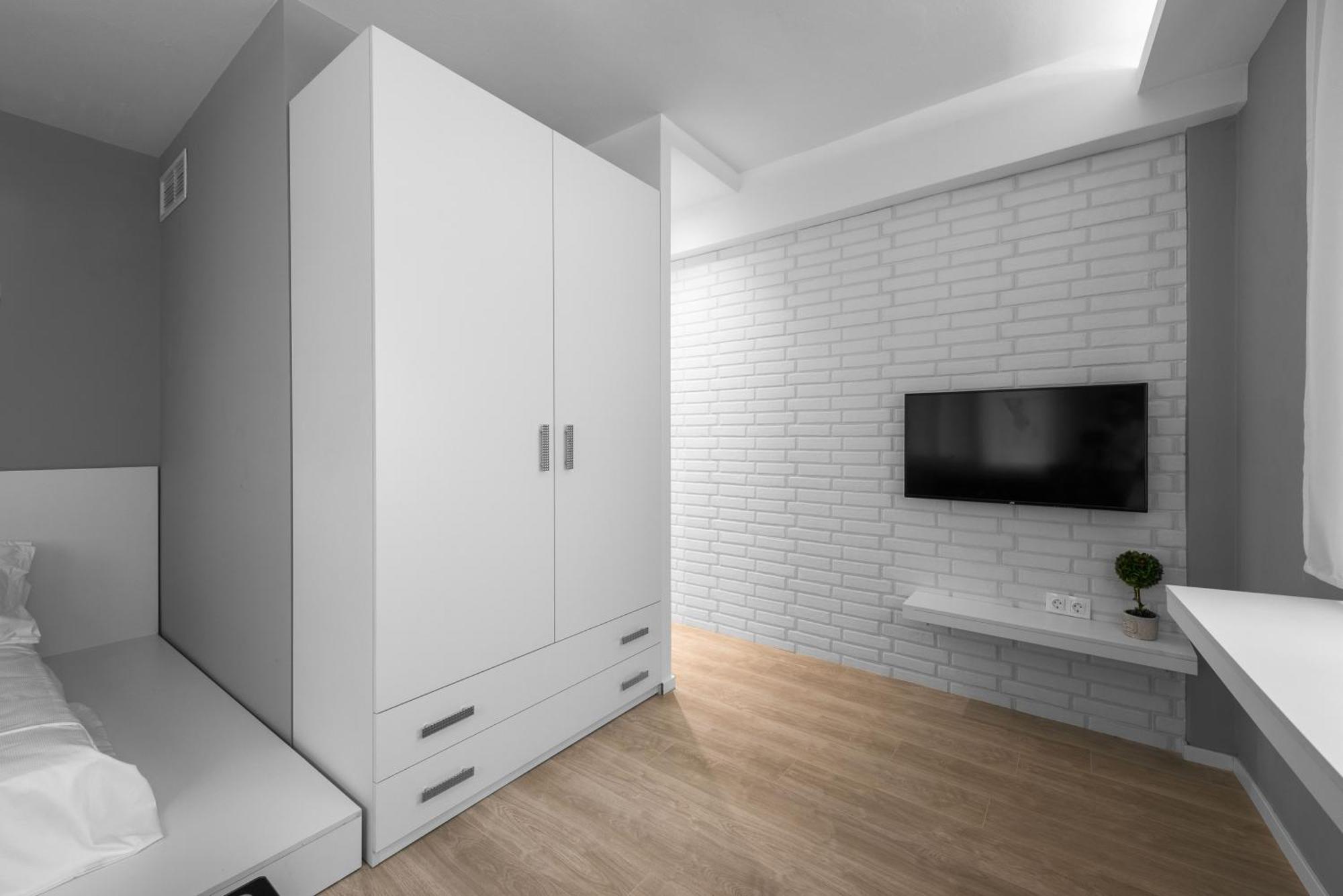 Denizen Boutique Apartments, Nilie Hospitality Mgmt Солун Екстериор снимка