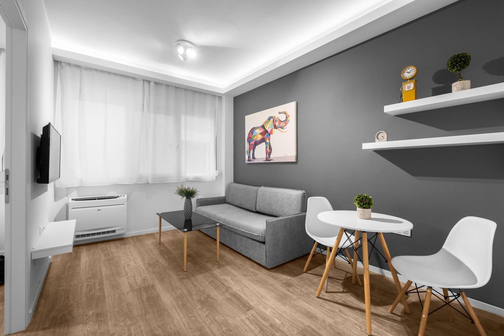 Denizen Boutique Apartments, Nilie Hospitality Mgmt Солун Екстериор снимка